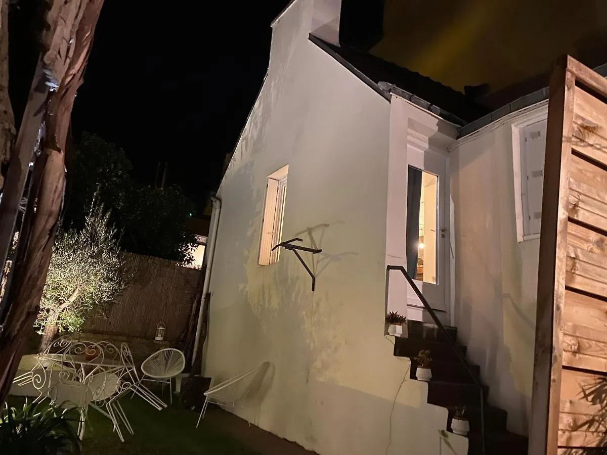 Ty Laumann Petite Maison Jardin Sur Le Port De Vannes Avec Parking Souterrain 0*,