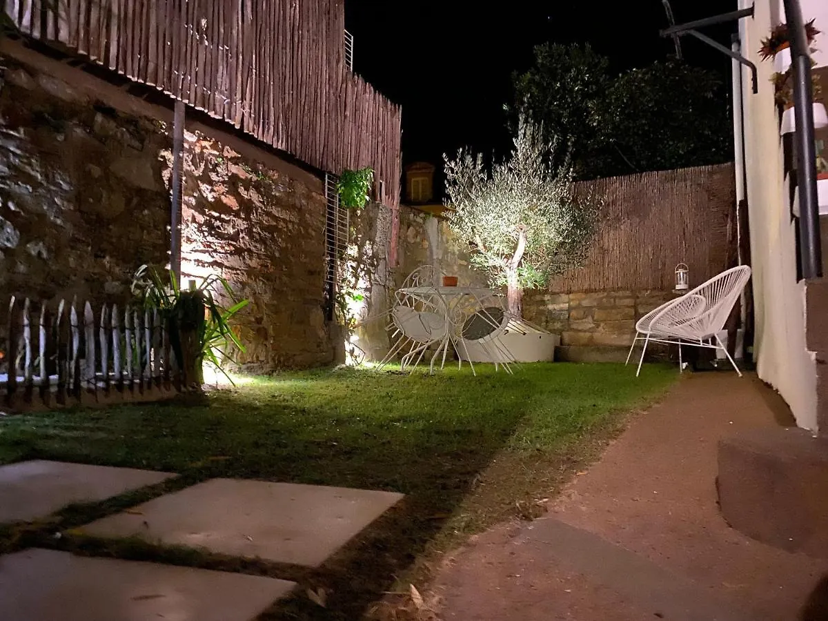 Ty Laumann Petite Maison Jardin Sur Le Port De Vannes Avec Parking Souterrain Apartment