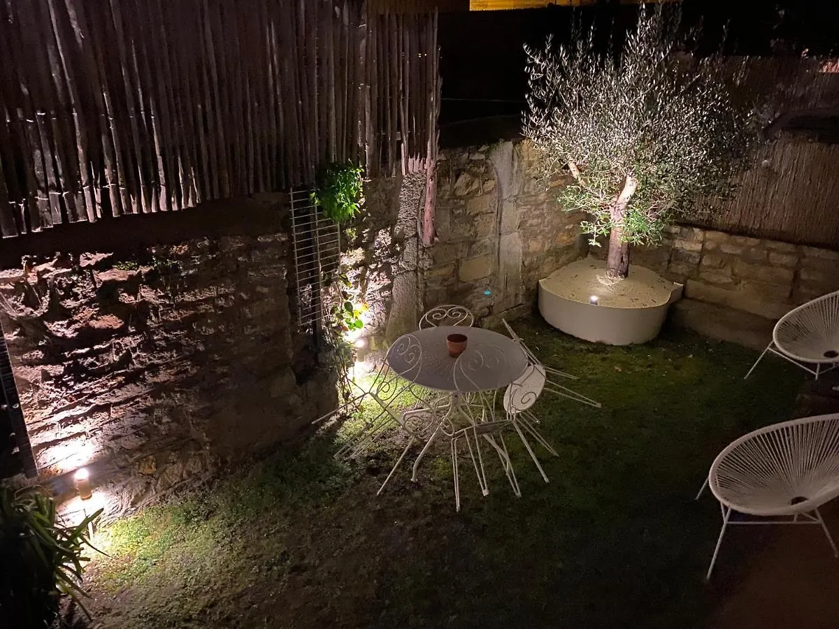 Apartment Ty Laumann Petite Maison Jardin Sur Le Port De Vannes Avec Parking Souterrain