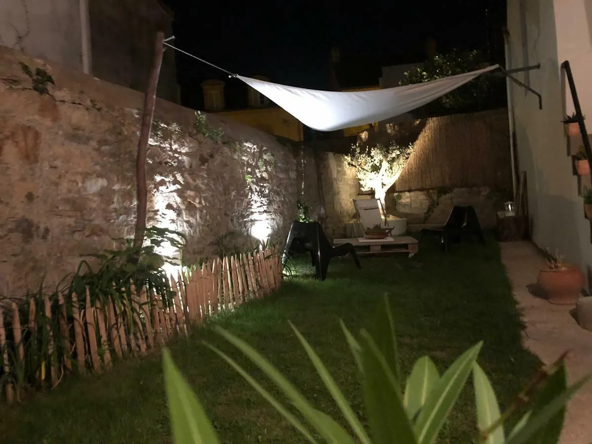 Ty Laumann Petite Maison Jardin Sur Le Port De Vannes Avec Parking Souterrain